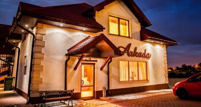 Hotel Arkada Rawa Mazowiecka Exterior photo